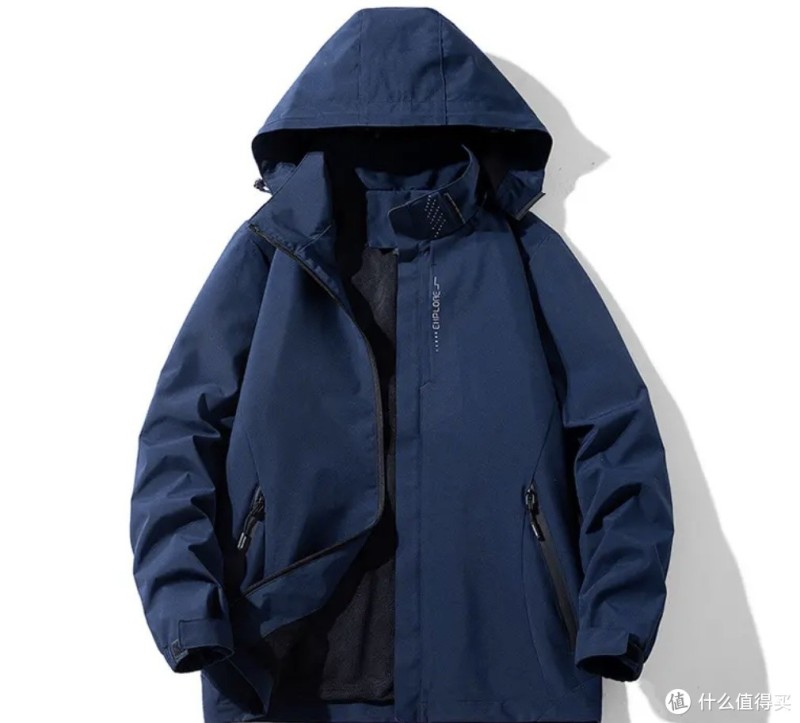 50元左右的超低价抖音超值购男士冲锋衣好价格盘点,喜欢的值友别错过入手机会!男士朋友对自己好点吧!
