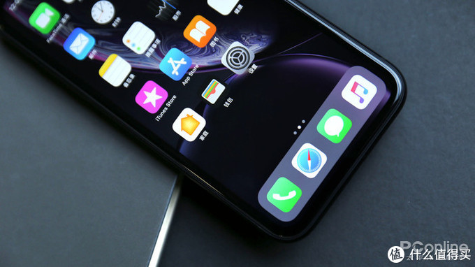 iPhone XR深度评测：简配“降”价，不降的是高端定位