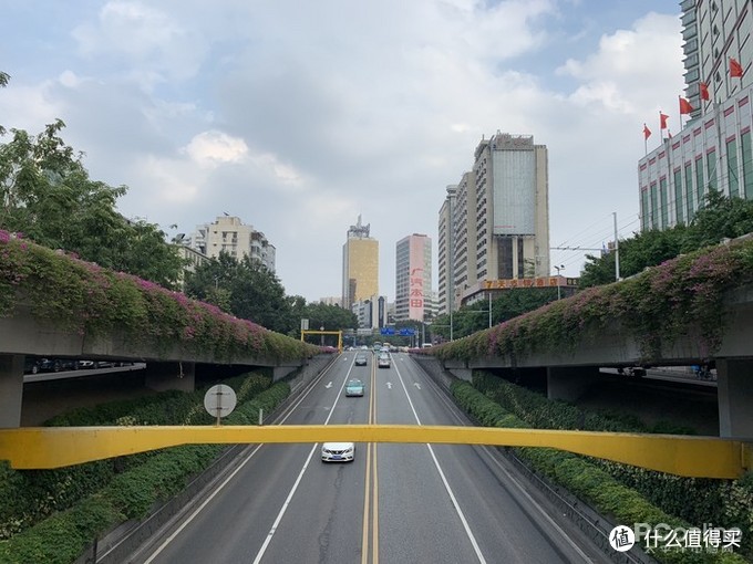iPhone XR深度评测：简配“降”价，不降的是高端定位