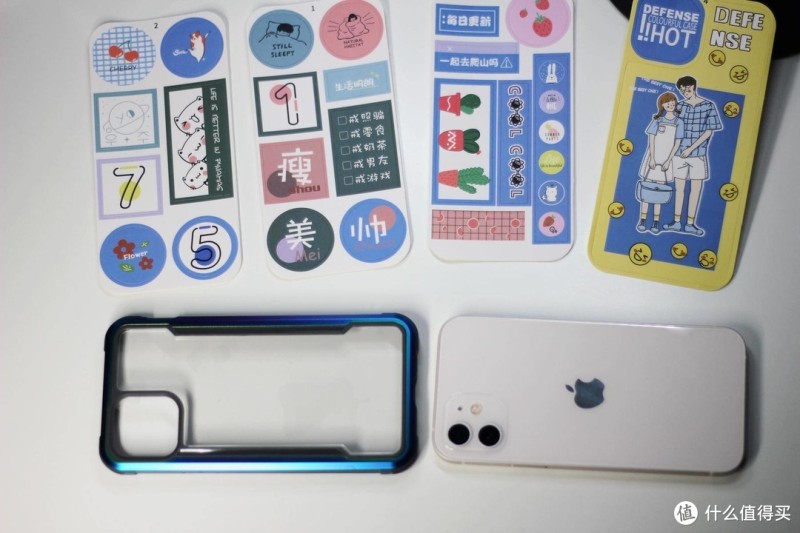 iPhone 12买了，手机壳怎么挑？安全又够潮的决色小彩壳还挺合适