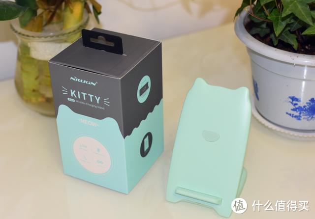 手机配件老品牌耐尔金推无线充电器，外观超萌还支持10W快速充电手机无线充电器「手机配件老品牌耐尔金推无线充电器，外观超萌还支持10W快速充电」
