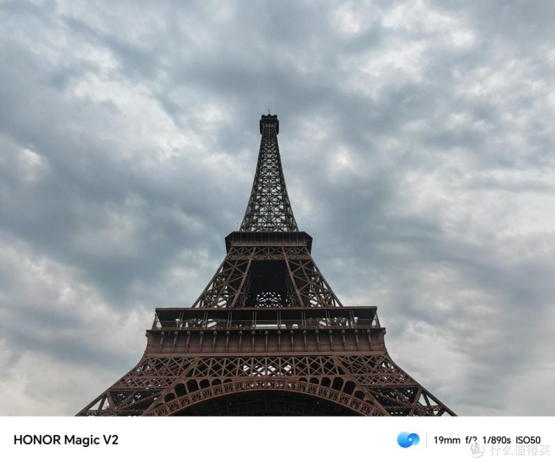 荣耀Magic V2体验:结束在折叠屏和直板机之间选来选去的精神内耗