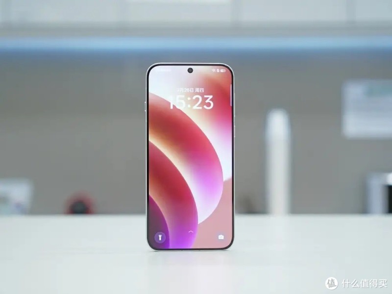 10月中旬就要上市的find X8会是什么样子,我们先来了解一下。